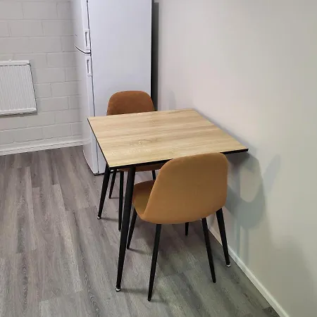 Basement In Naerpioe City Centre, 24h Check-in Narpio