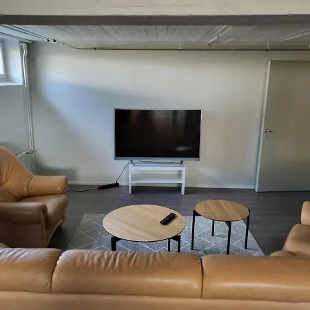 Basement In Naerpioe City Centre, 24h Check-in شقة *